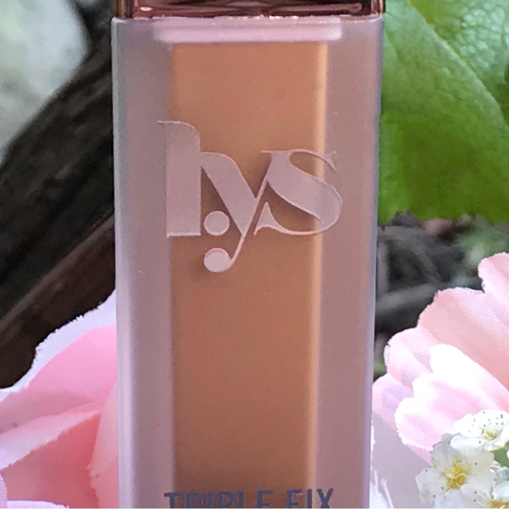 🔴3/$15! LYS Beauty Triple Fix Brightening Concealer in DPG1 mocha *BNIB